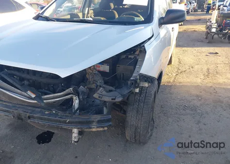 2011 Hyundai Tucson Gl z USA, uszkodzony, nr VIN KM8JT3AB0BU193142